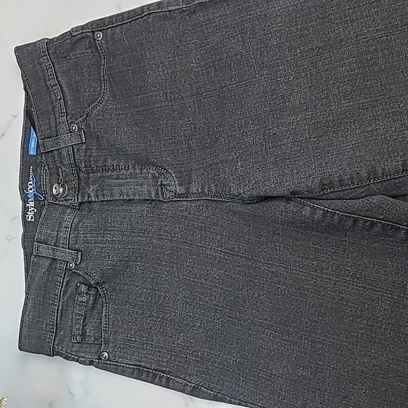 NWOT STYLE & CO BLACK TUMMY CONTROL BOOTCUT JEANS - Picture 2 of 16